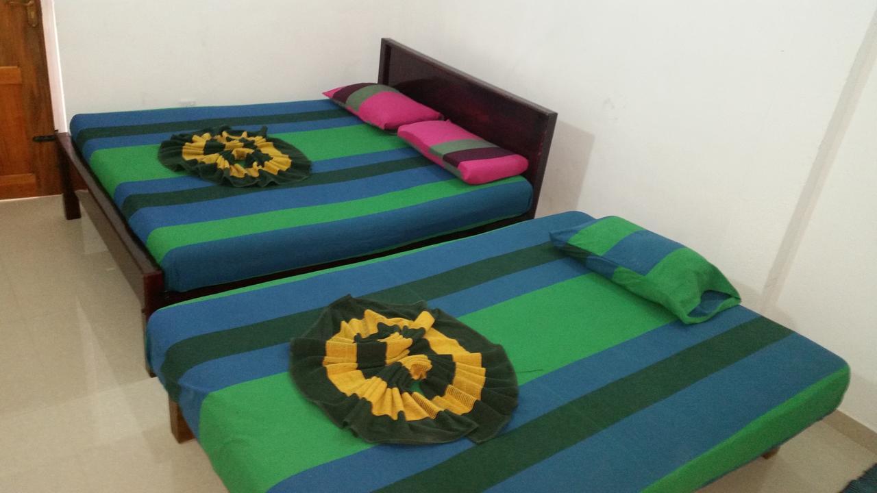 Selahn Inn Katunayaka Ngoại thất bức ảnh